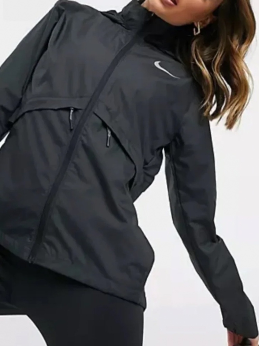Women’s Nike Essentials Running Packable Rain Jacket Black Size M